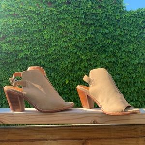 NEW Frye Ash Courtney Sling Block Heel Sandal